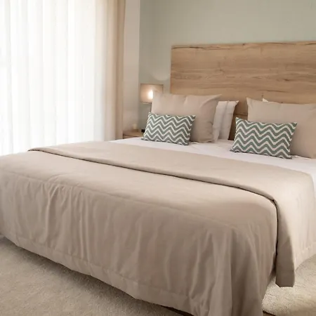 Casa Da Lagoa - By Sch Villa