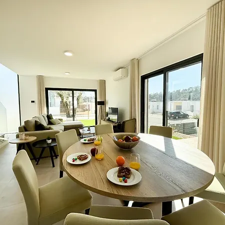 Vila Casa Da Lagoa - By Sch